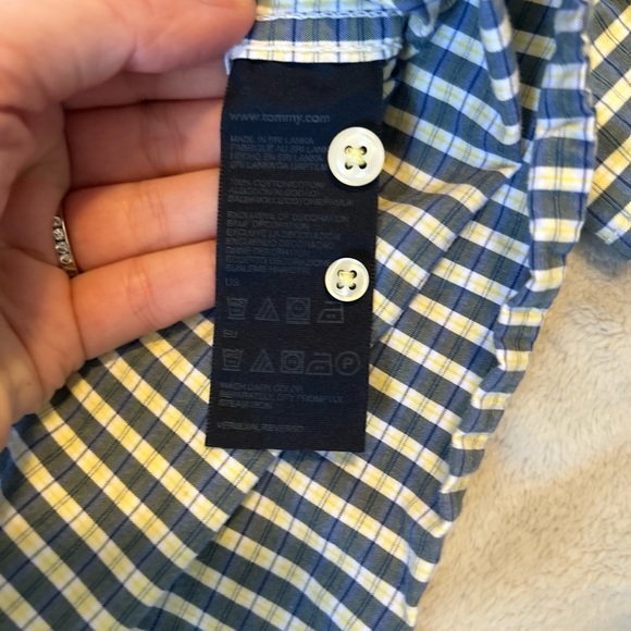 Tommy Hilfiger Button Shirt classic fit size large 100% cotton - Picture 7 of 10